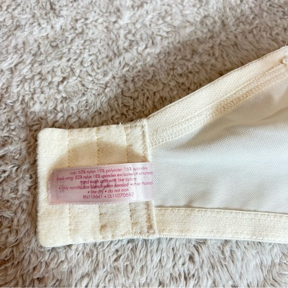 Cacique Lace Wired Bra Size 38D Cream and Gold - Picture 7 of 15